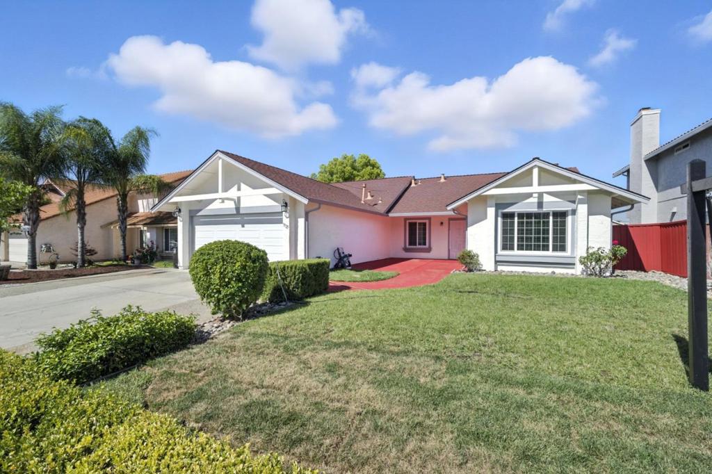 3125 Oakgate Way Property Photo 1