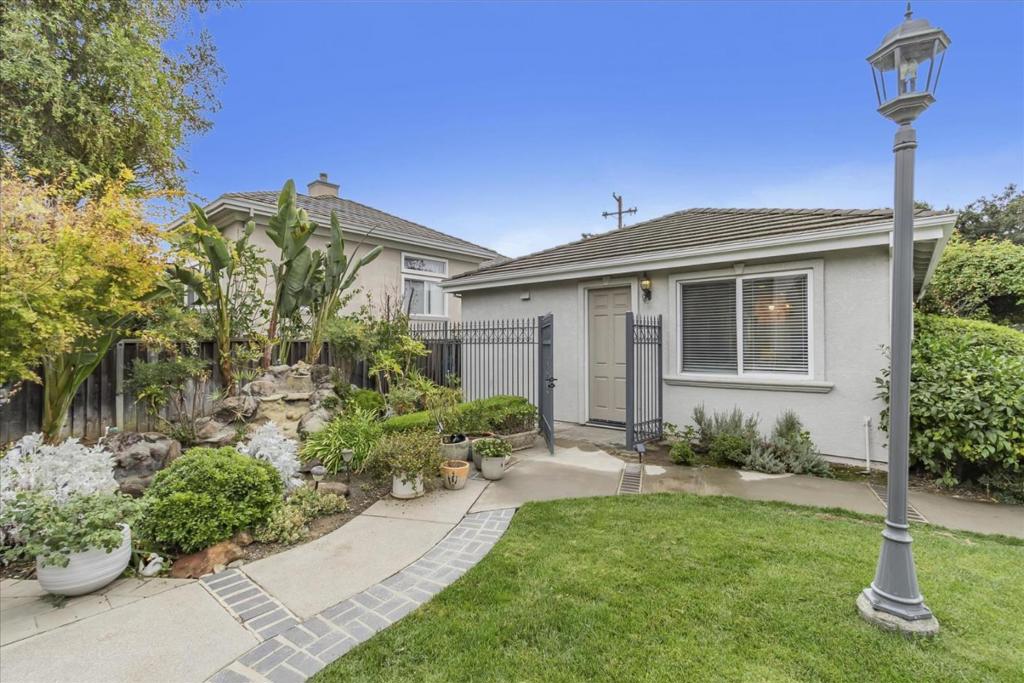 22287 Stevens Creek Boulevard B Property Photo 1