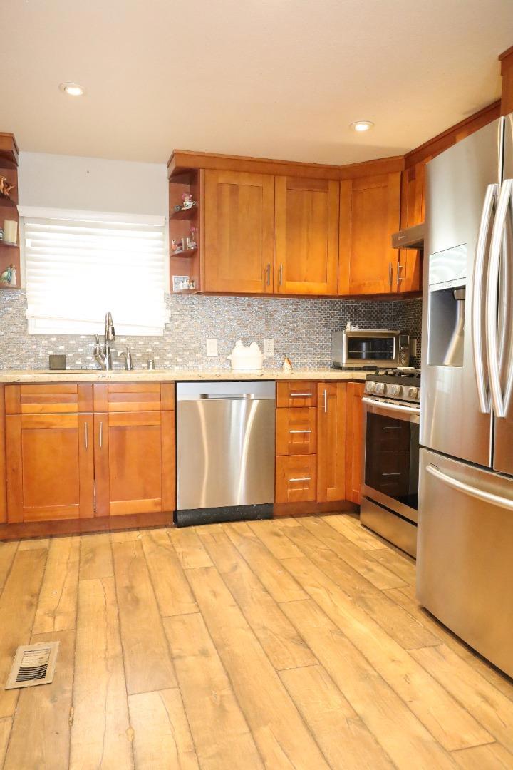 191 E El Camino Real 138 Property Photo 15