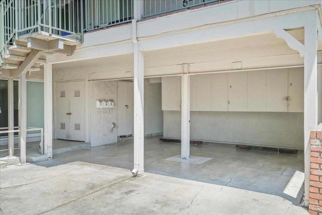 1002 W Iowa Avenue Property Photo 38