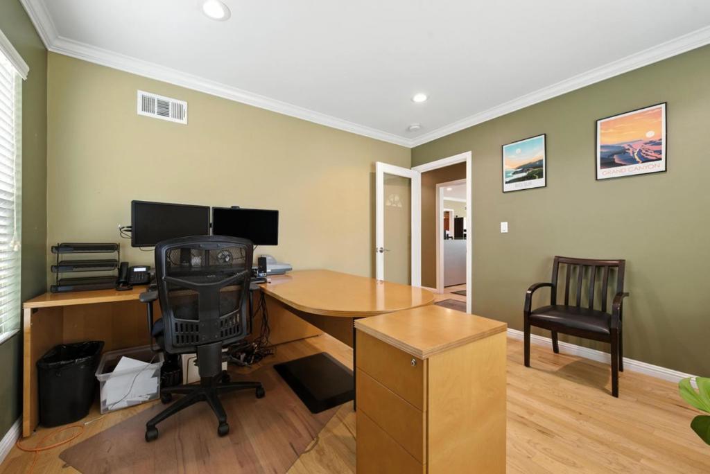 1414 Meridian Avenue Property Photo 12