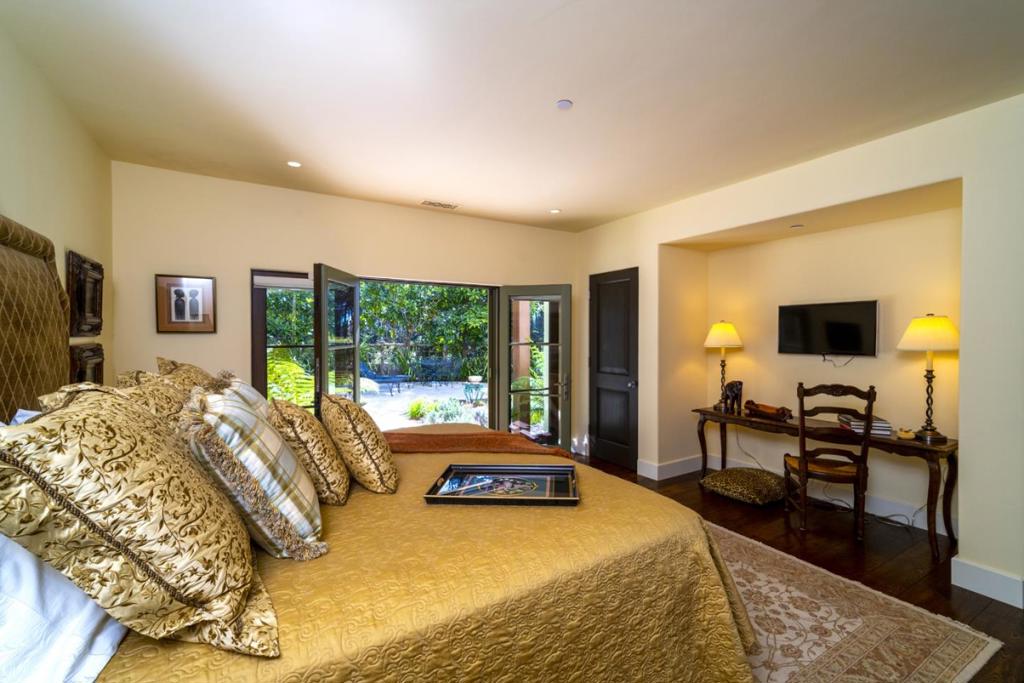 1565 Riata Road Property Photo 16