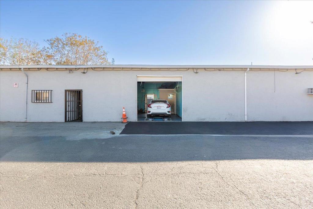 1856 Almaden Road Property Photo 14