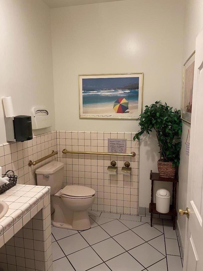 1405 W El Camino Real Property Photo 6