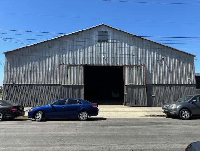 347 Locust Street Property Photo 1