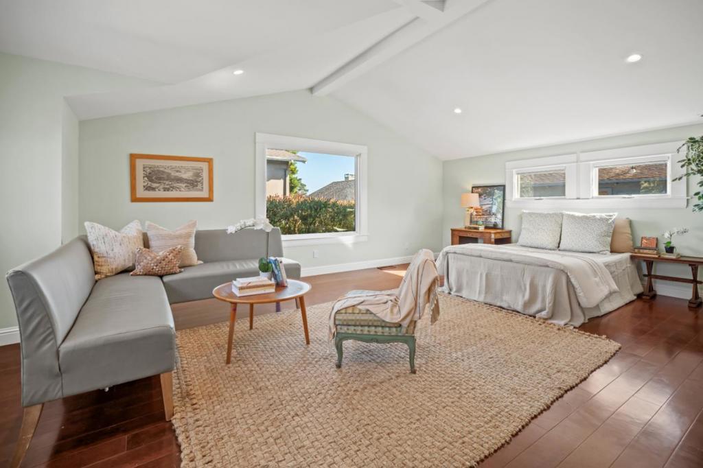 311 Walnut Street Property Photo 1