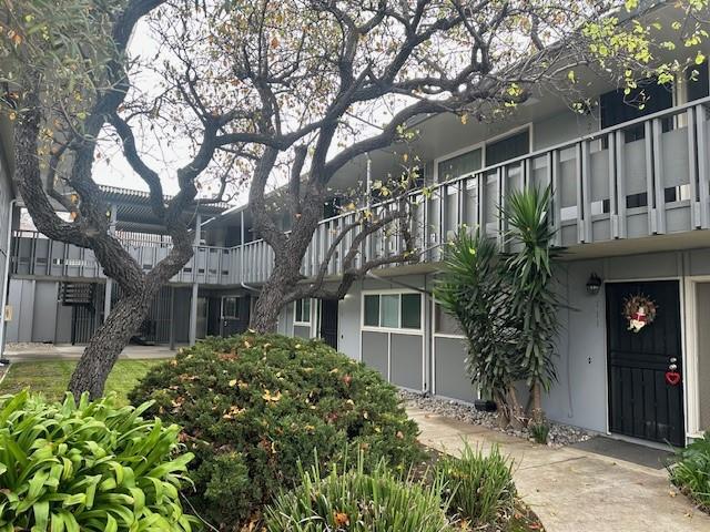 2977 S Norfolk Street 209 Property Photo 1