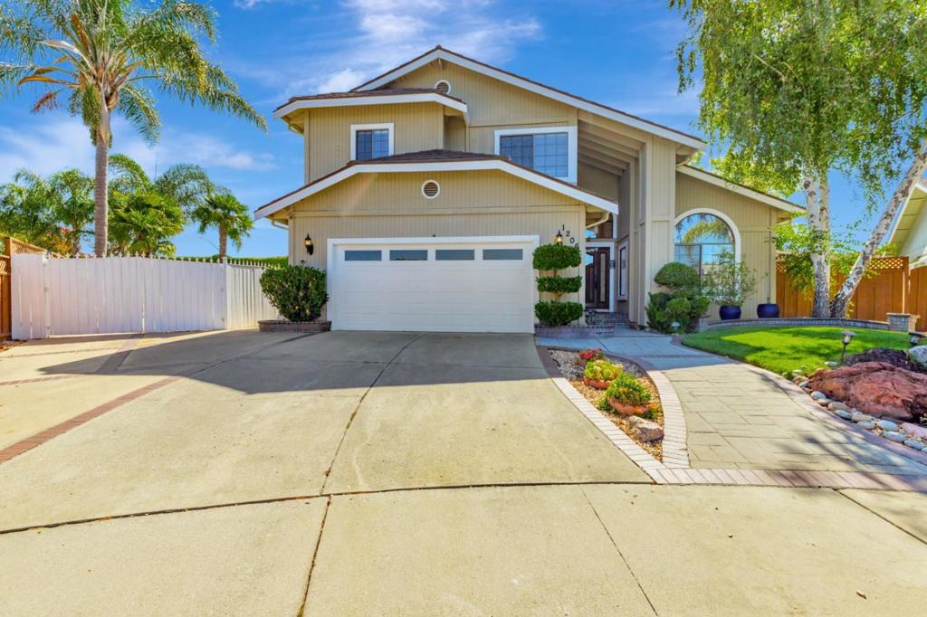 1206 Sycamore Court Property Photo 4