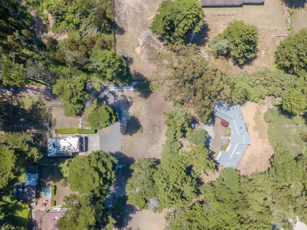 Hermosa Road Property Photo 9