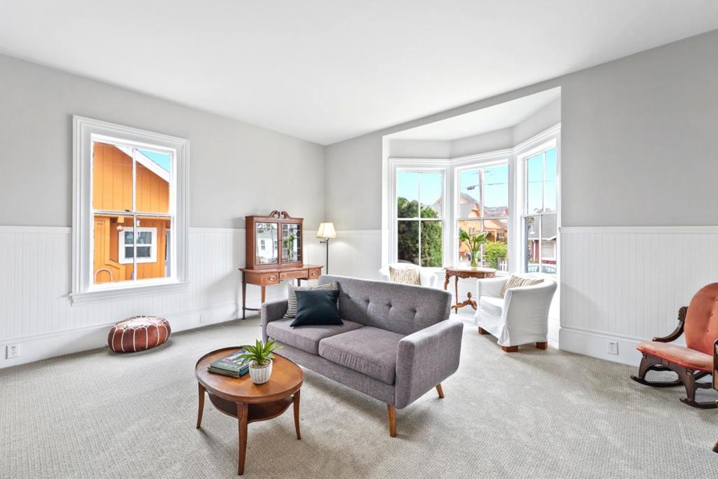 148 Mason Street Property Photo 9