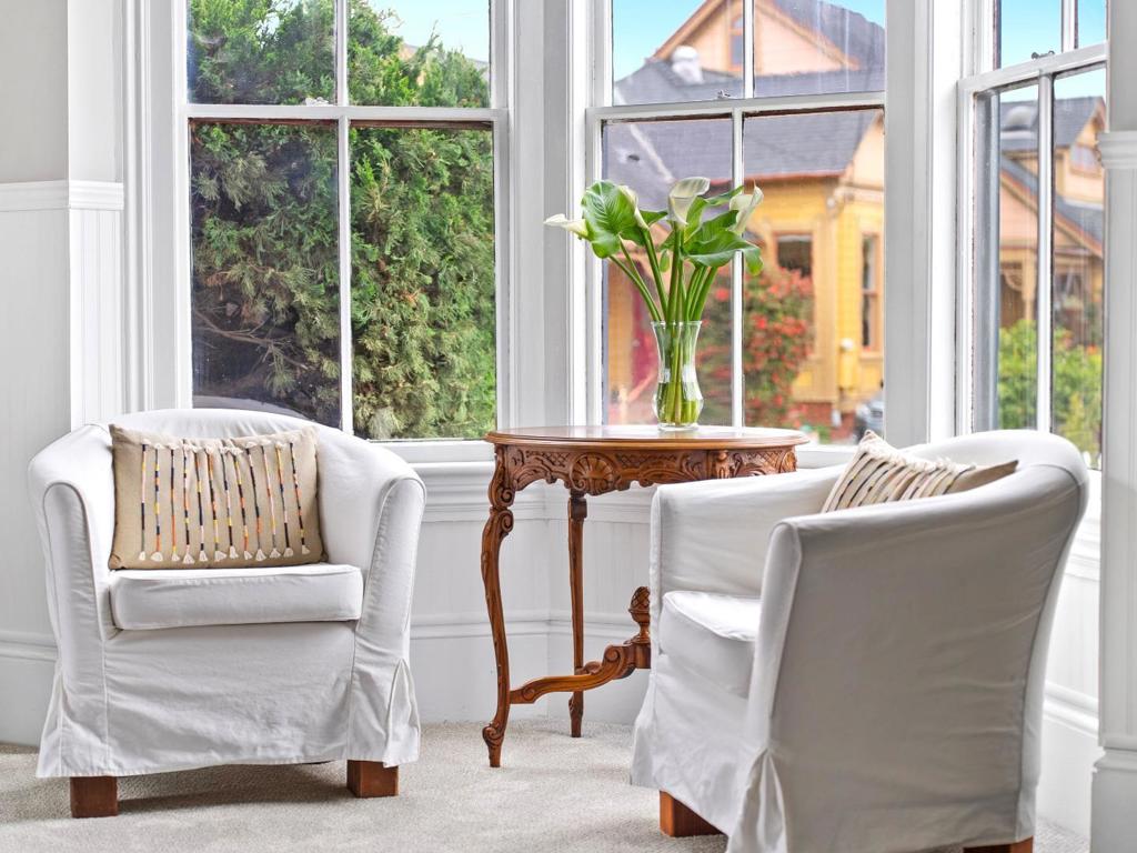 148 Mason Street Property Photo 10