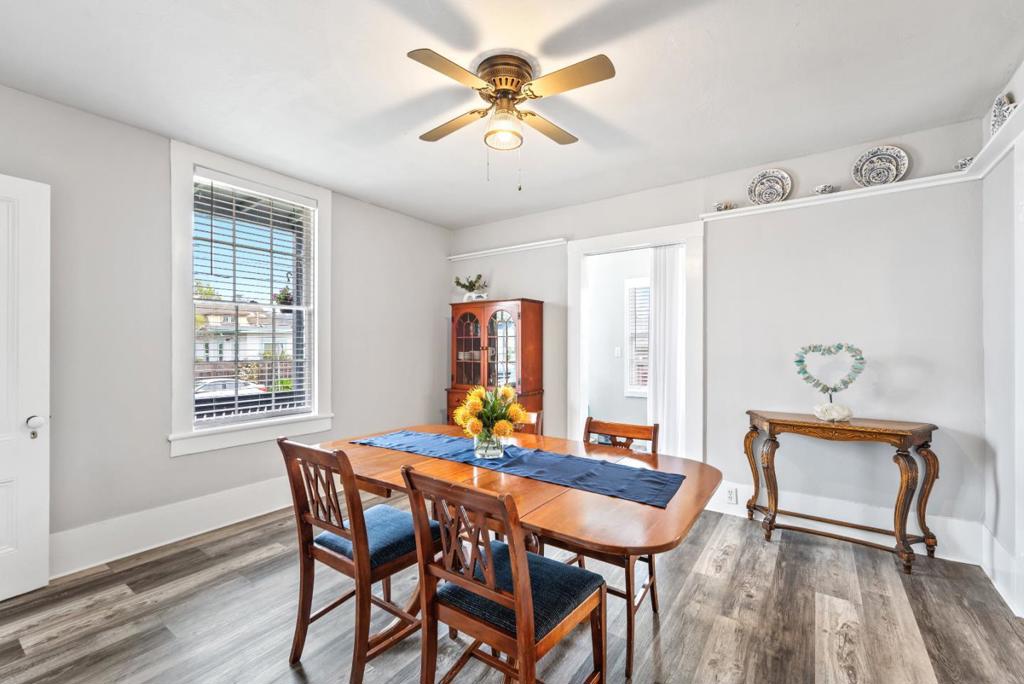 148 Mason Street Property Photo 17