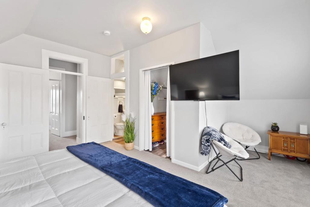 148 Mason Street Property Photo 26