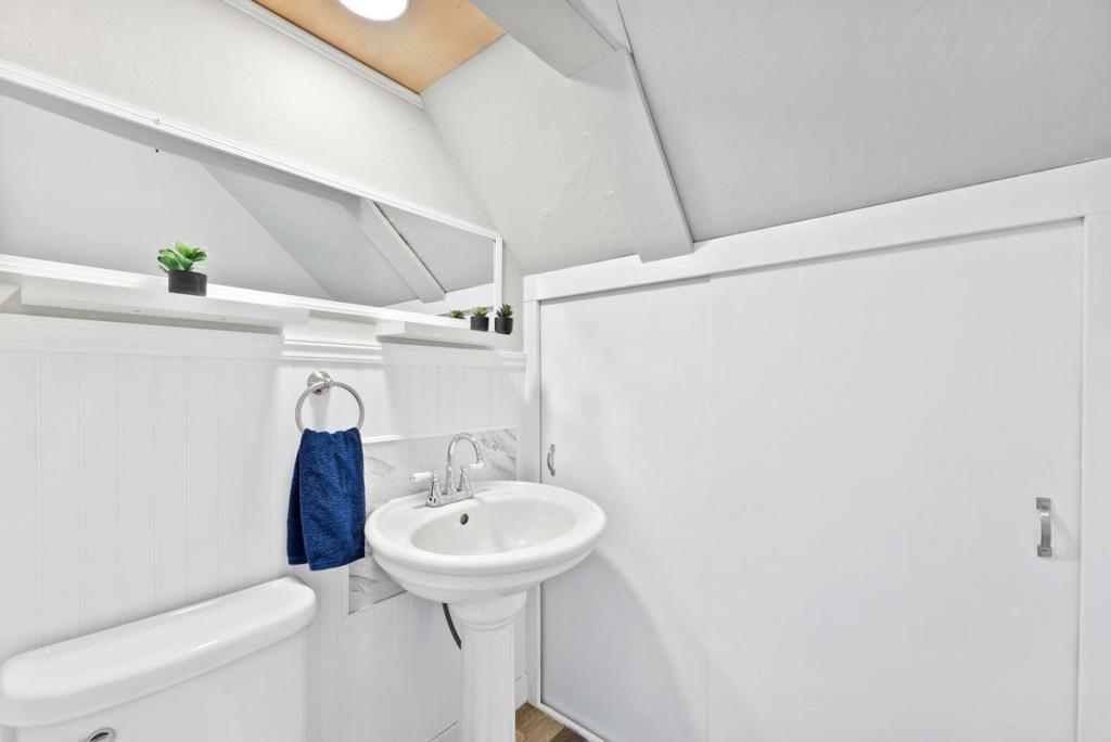 148 Mason Street Property Photo 27