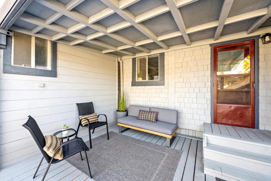 148 Mason Street Property Photo 32