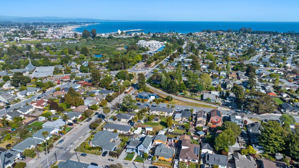 148 Mason Street Property Photo 39