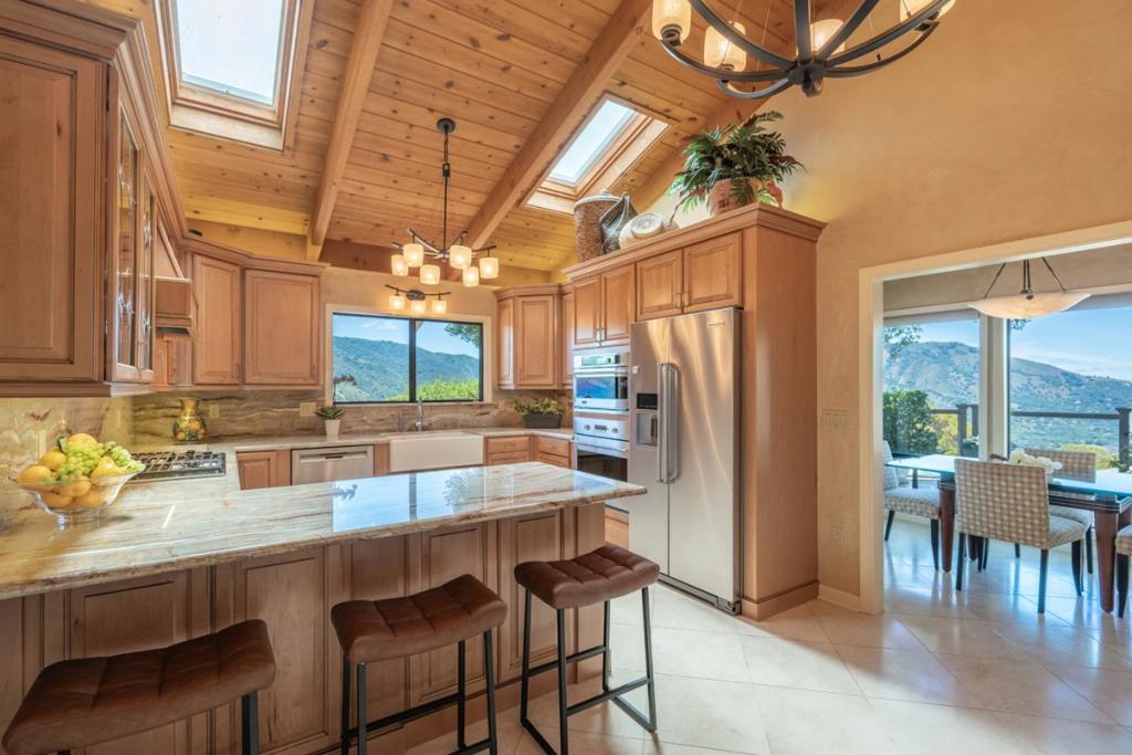 13369 Middle Canyon Road Property Photo 12