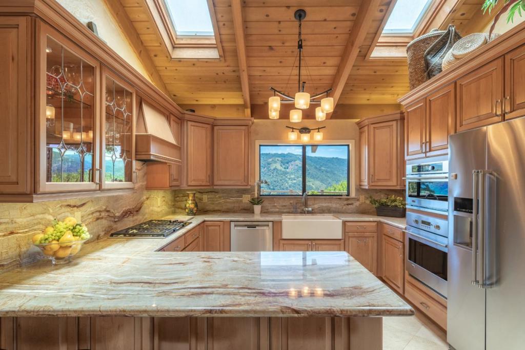 13369 Middle Canyon Road Property Photo 13