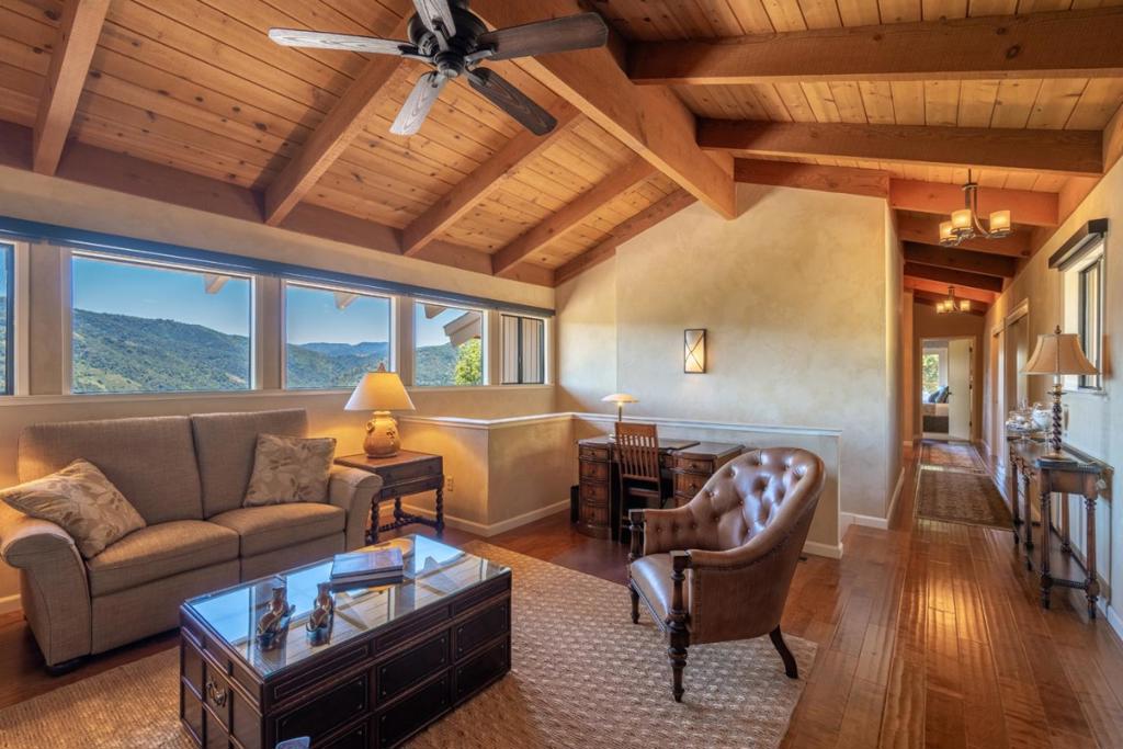 13369 Middle Canyon Road Property Photo 19