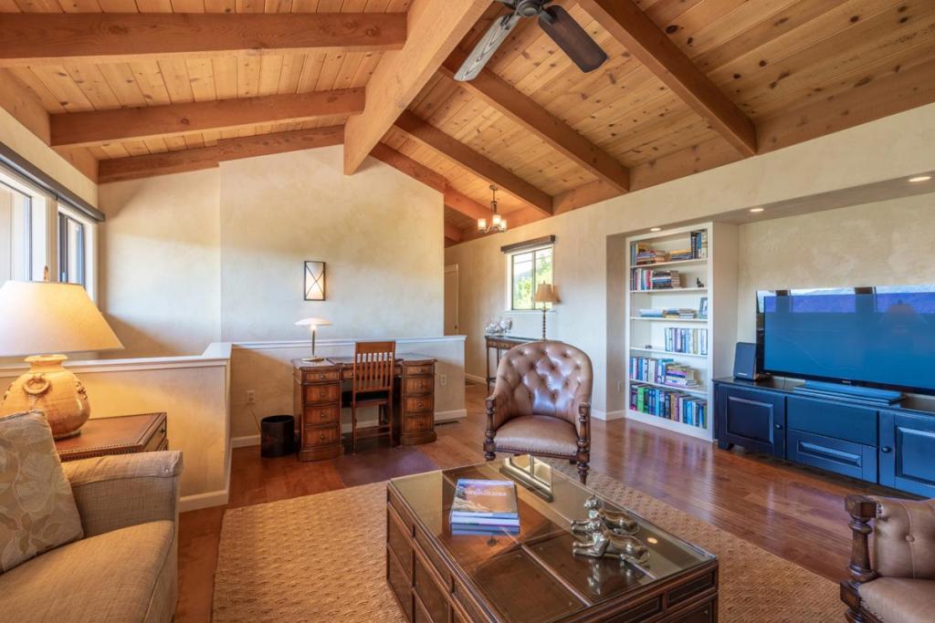 13369 Middle Canyon Road Property Photo 20