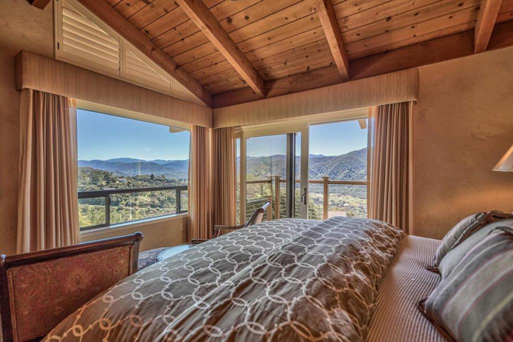 13369 Middle Canyon Road Property Photo 22