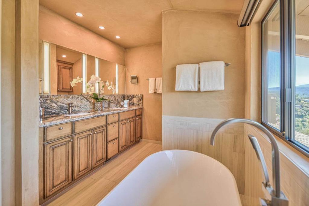 13369 Middle Canyon Road Property Photo 23