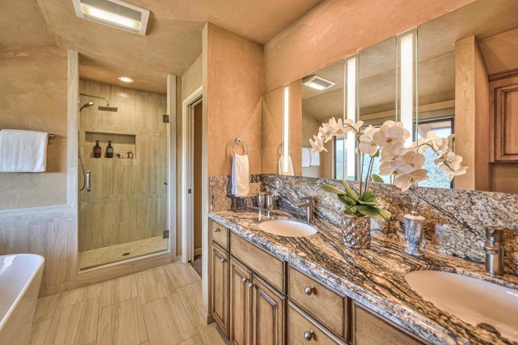 13369 Middle Canyon Road Property Photo 24