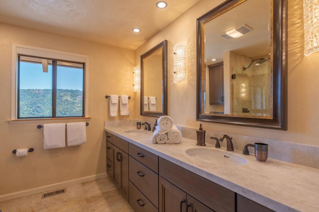 13369 Middle Canyon Road Property Photo 30
