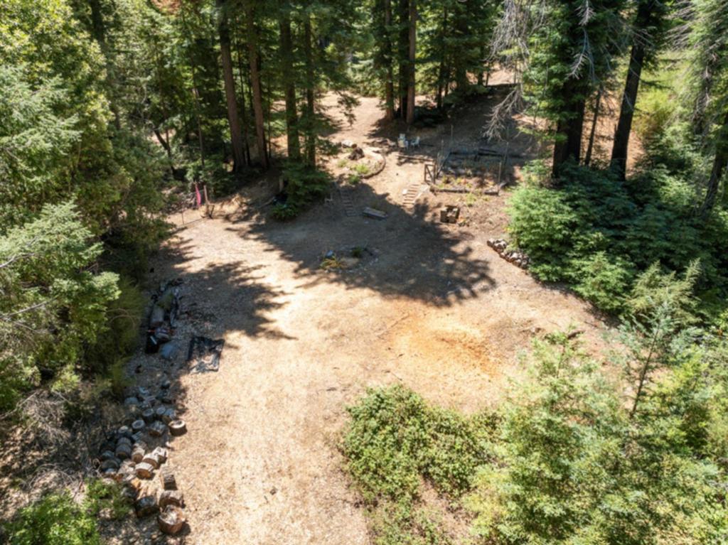 2472 Fanning Grade Property Photo 1