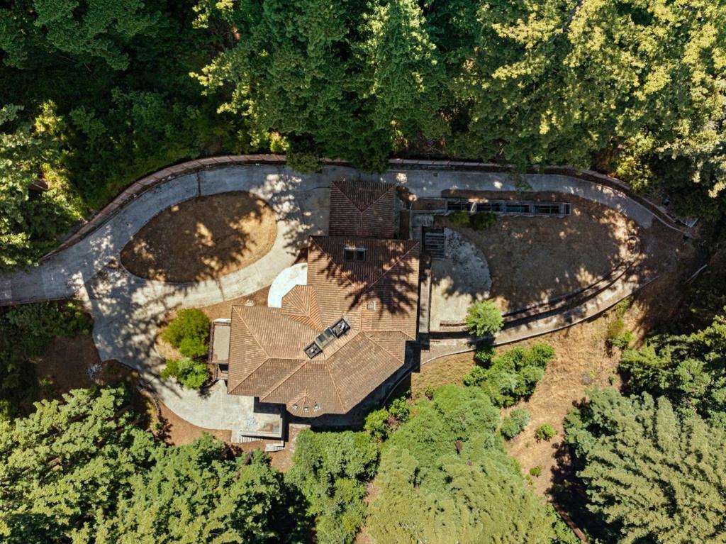 1 Reids Roost Road Property Photo 14