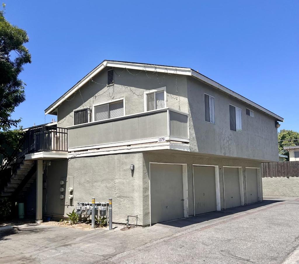 1379 Mcquesten Drive D Property Photo