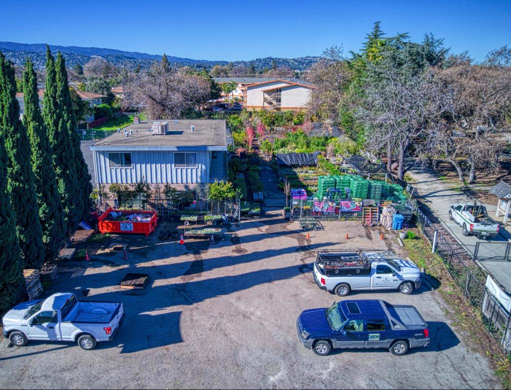 332 Woodside Road Property Photo 11