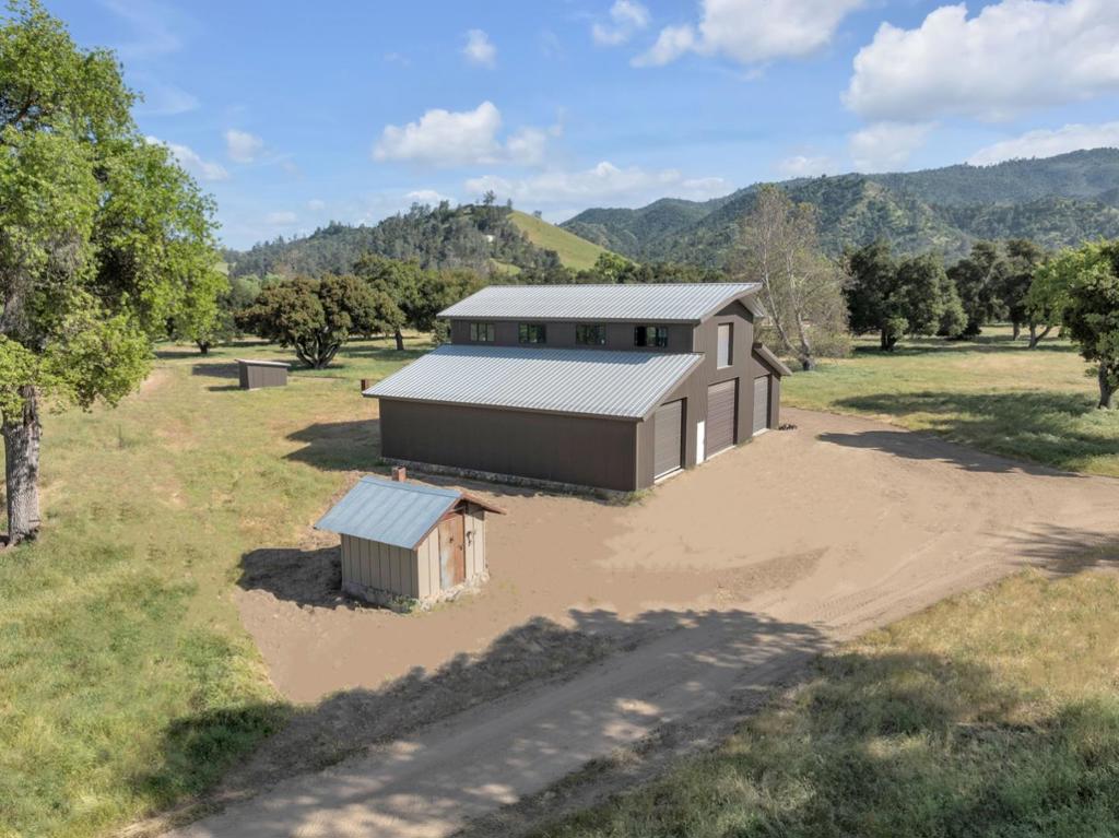 770 Limekiln Road Property Photo 19