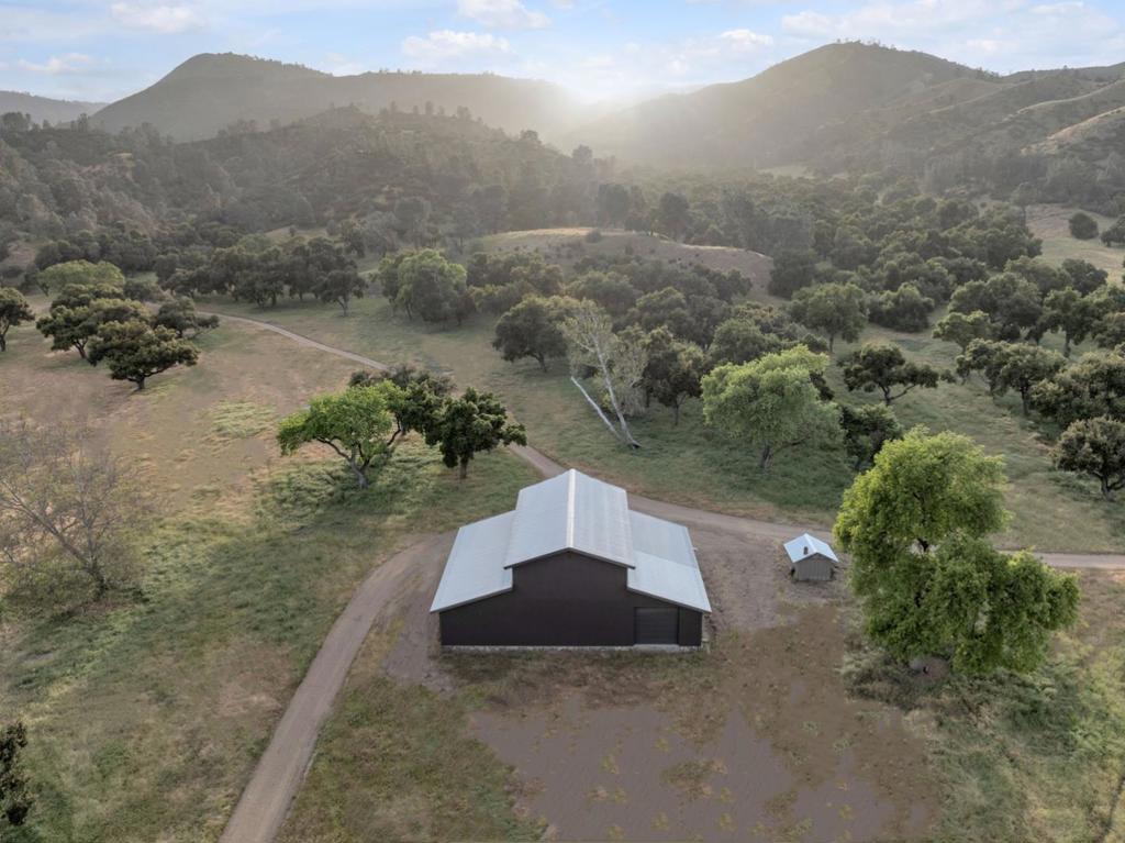 770 Limekiln Road Property Photo 33