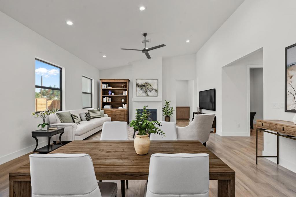 420 Maria Property Photo 6