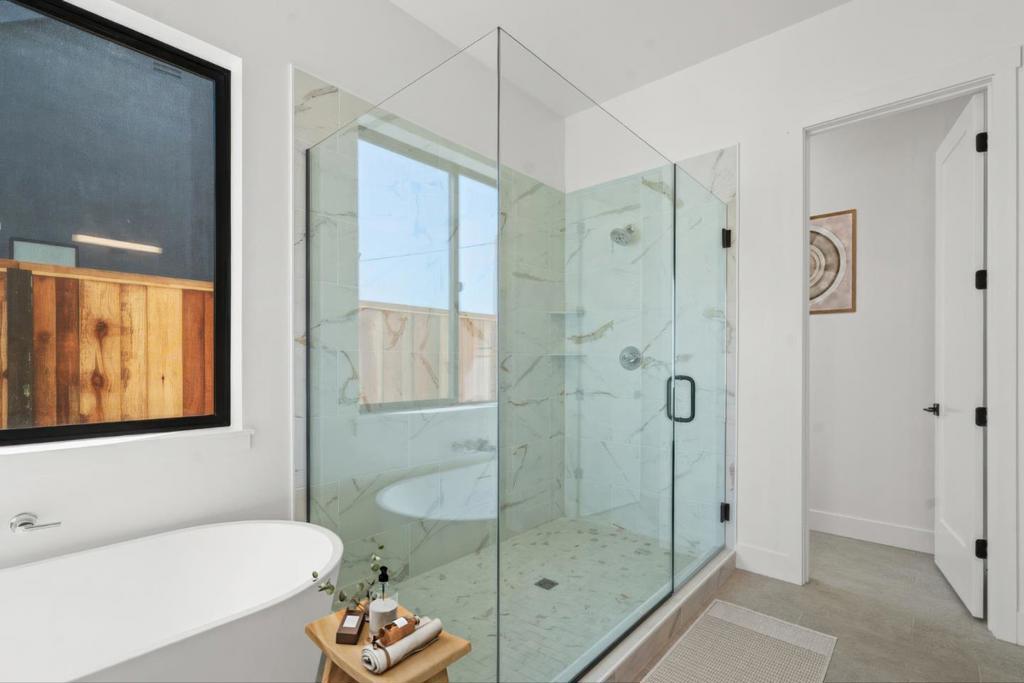 420 Maria Property Photo 20