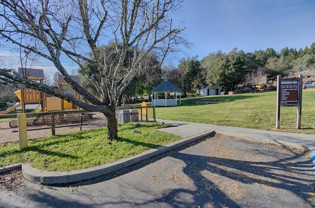 1239 La Madrona Drive Property Photo 45