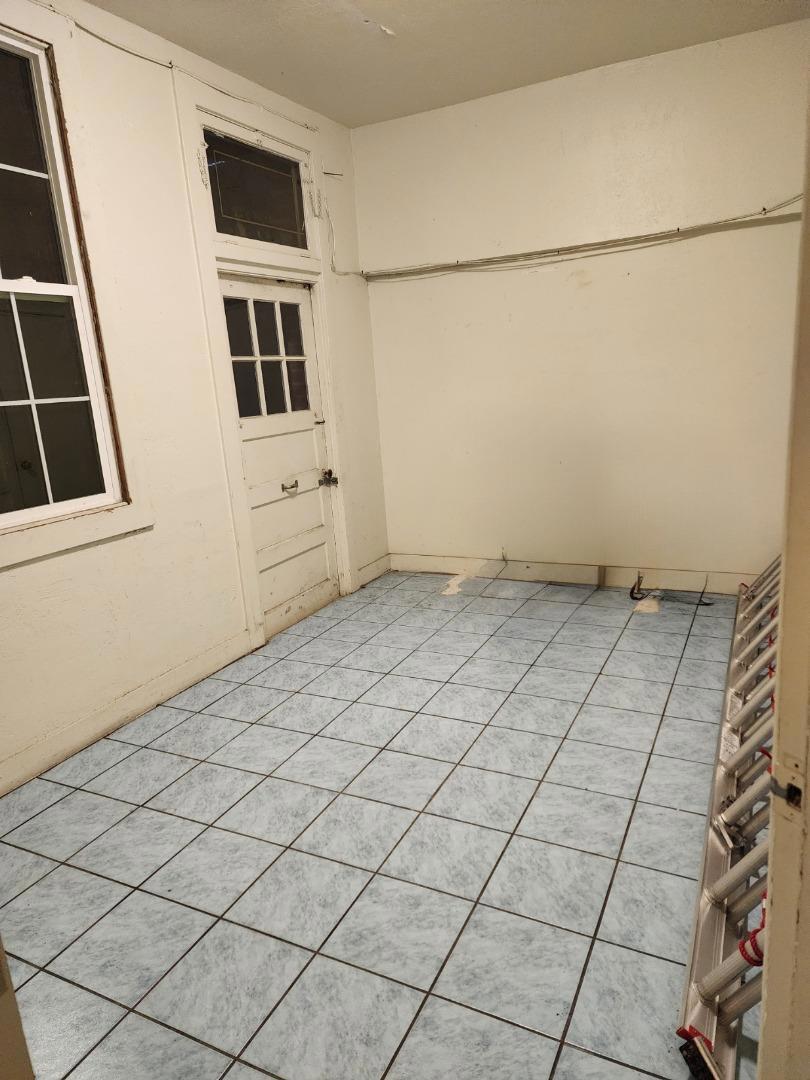 405 15th Street Property Photo 9