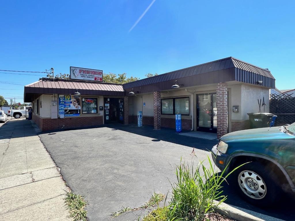 497 A Street Property Photo 2