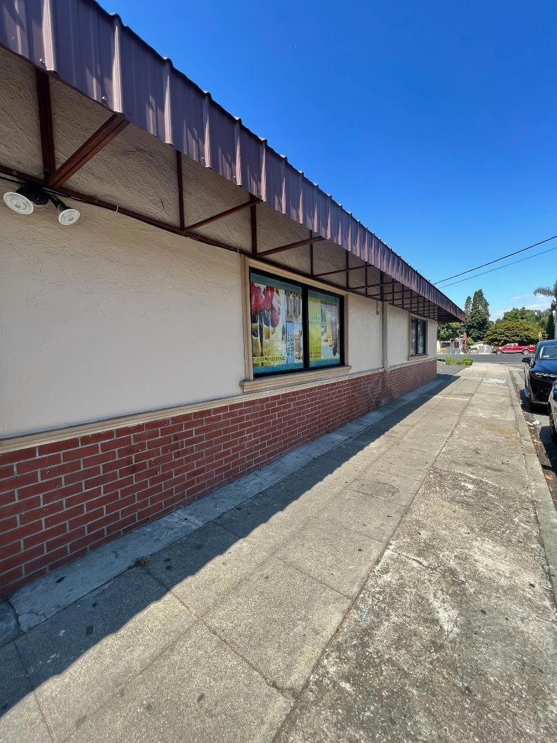 497 A Street Property Photo 11