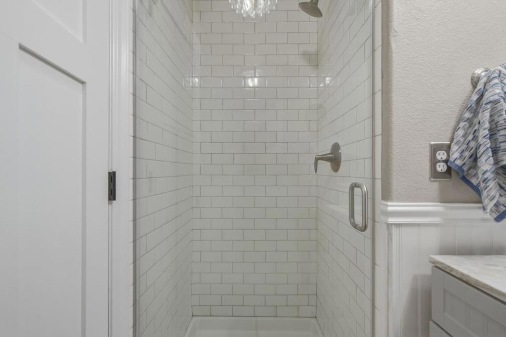 16935 Pine Way Property Photo 32