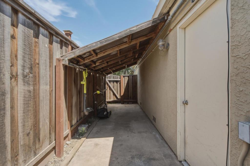 16935 Pine Way Property Photo 54