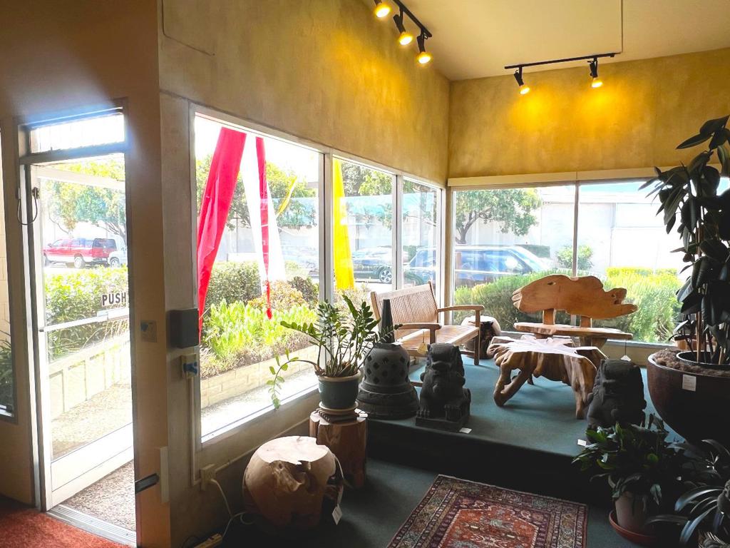 527539 Ramona Avenue Property Photo 4
