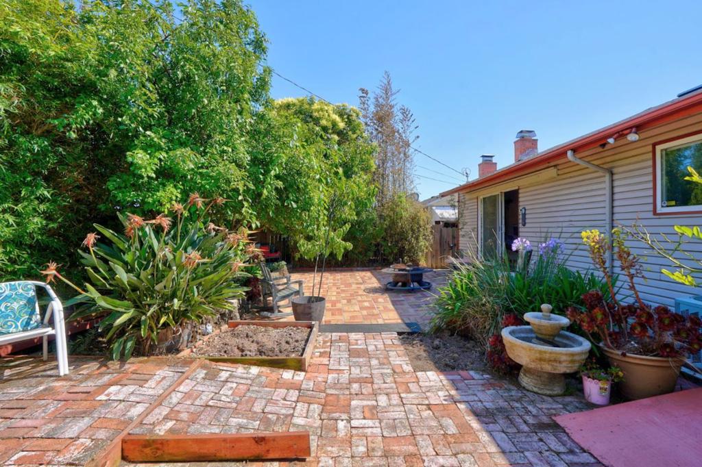 1412 Lassen Street Property Photo 26