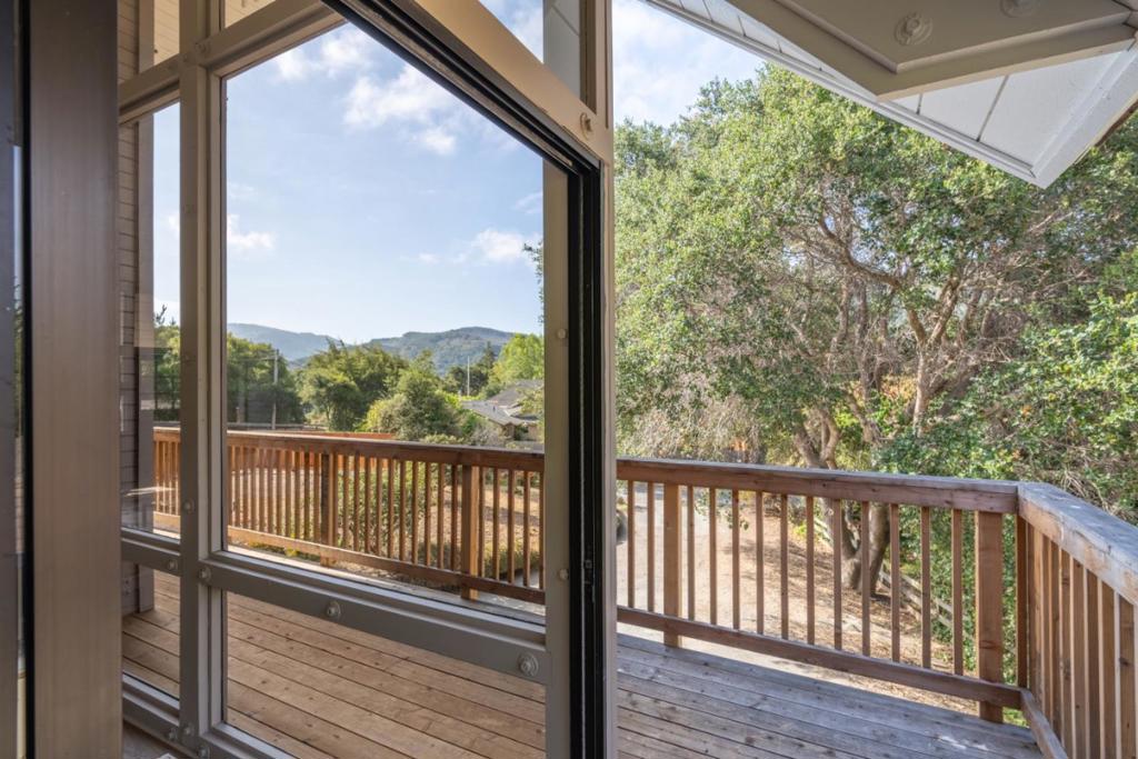 27180 Los Arboles Drive Property Photo 27