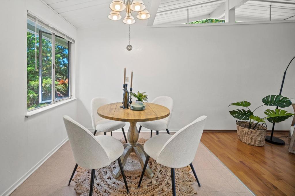 Cedar Street Property Photo 15