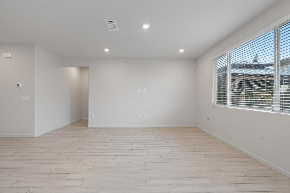 2141 Wildflower Drive Property Photo 54
