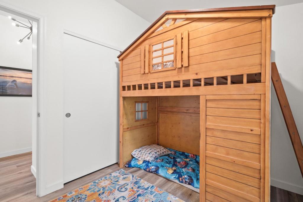 2395 Delaware Avenue 88 Property Photo 27