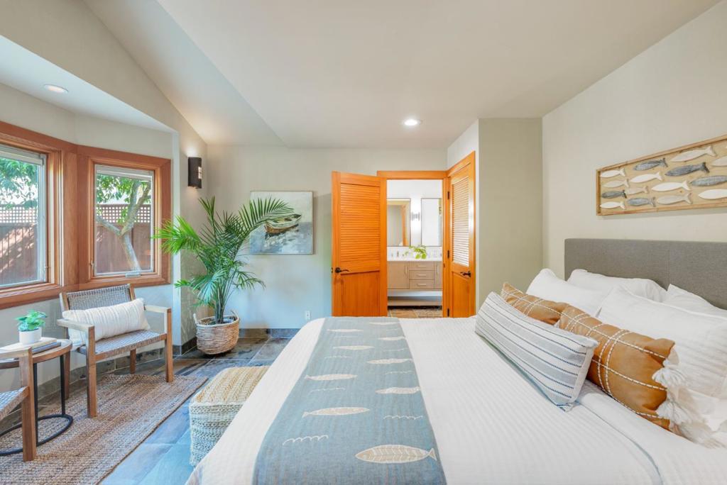 325 Kingsbury Drive Property Photo 15