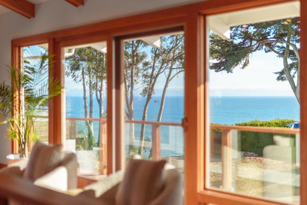 325 Kingsbury Drive Property Photo 27